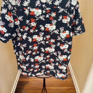 FREE PLANET SHORT SLEEVE SHIRT SZ LARGE 100% COTTON